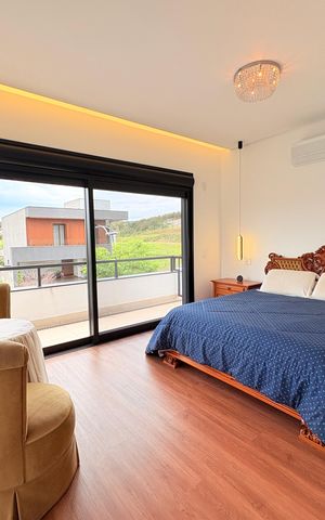 Casa de condomínio à venda com 380m², 5 quartos e 3 vagasSuíte 1