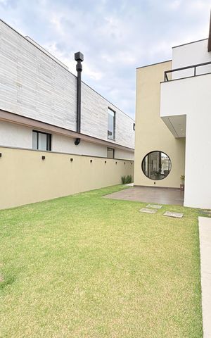 Casa de condomínio à venda com 380m², 5 quartos e 3 vagasÁrea externa