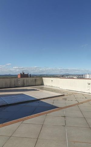 Apartamento à venda com 86m², 2 quartos e 2 vagasTerraço