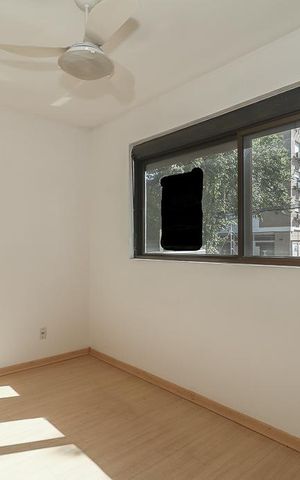 Apartamento à venda com 86m², 2 quartos e 2 vagasSuíte