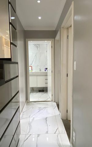 Apartamento à venda com 52m², 2 quartos e sem vaga Apartamento à venda com 52m², 2 quartos e sem vagaCorredor