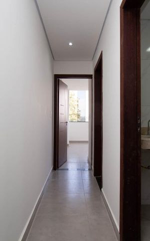 Apartamento à venda com 49m², 2 quartos e sem vaga Apartamento à venda com 49m², 2 quartos e sem vagaCorredor
