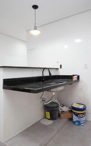 Apartamento à venda com 49m², 2 quartos e sem vaga Apartamento à venda com 49m², 2 quartos e sem vagaCozinha e Área de Serviço