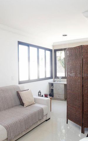 Apartamento à venda com 230m², 2 quartos e 2 vagasSala