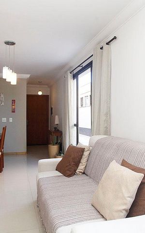 Apartamento à venda com 230m², 2 quartos e 2 vagasSala