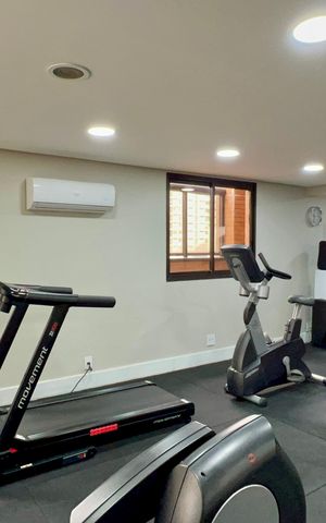 Studio à venda com 31m², 1 quarto e 1 vaga Studio à venda com 31m², 1 quarto e 1 vagaÁrea comum - Academia