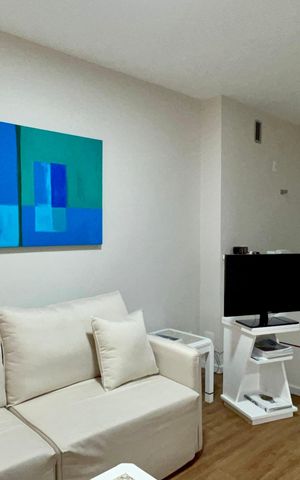 Studio à venda com 31m², 1 quarto e 1 vaga Studio à venda com 31m², 1 quarto e 1 vagaStudio