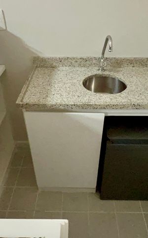 Studio à venda com 31m², 1 quarto e 1 vaga Studio à venda com 31m², 1 quarto e 1 vagaCozinha
