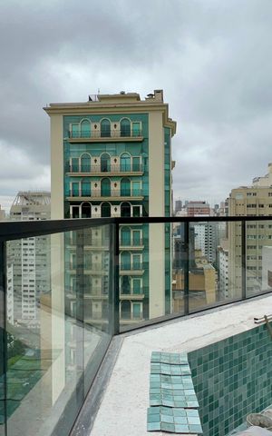 Studio à venda com 31m², 1 quarto e 1 vaga Studio à venda com 31m², 1 quarto e 1 vagaÁrea comum - Piscina