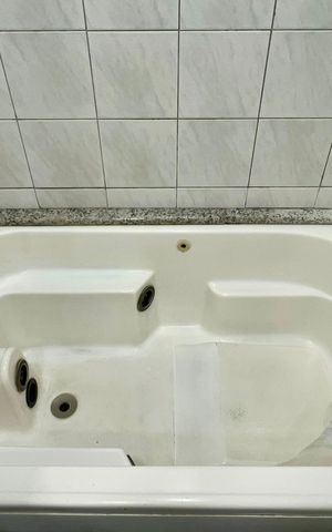 Studio à venda com 31m², 1 quarto e 1 vaga Studio à venda com 31m², 1 quarto e 1 vagaBanheiro Social