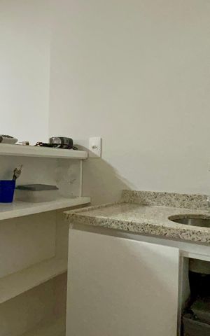 Studio à venda com 31m², 1 quarto e 1 vaga Studio à venda com 31m², 1 quarto e 1 vagaCozinha