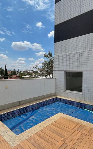 Apartamento à venda com 241m², 3 quartos e 2 vagasÁrea comum - Piscina