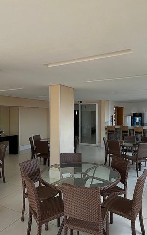 Apartamento à venda com 241m², 3 quartos e 2 vagasÁrea comum - Salão de festas