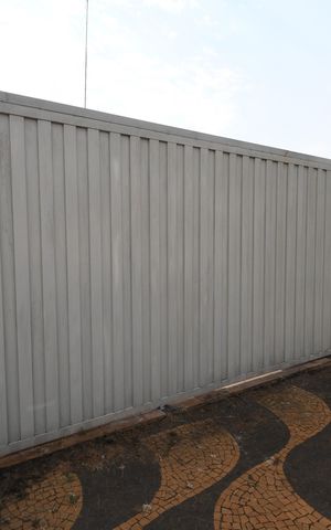 Casa para alugar com 663m², 3 quartos e 5 vagasFachada - Placa