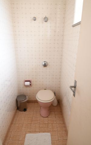 Casa para alugar com 663m², 3 quartos e 5 vagasLavabo