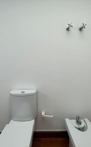 Casa de condomínio à venda com 872m², 6 quartos e 6 vagas Casa de condomínio à venda com 872m², 6 quartos e 6 vagasBanheiro da Suíte 3