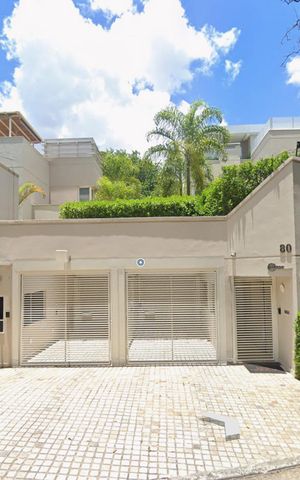 Casa de condomínio à venda com 872m², 6 quartos e 6 vagas Casa de condomínio à venda com 872m², 6 quartos e 6 vagasFachada e portaria Condomínio