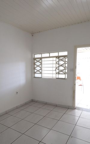 Casa para alugar com 80m², 2 quartos e 1 vagaSala