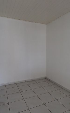 Casa para alugar com 80m², 2 quartos e 1 vagaSala
