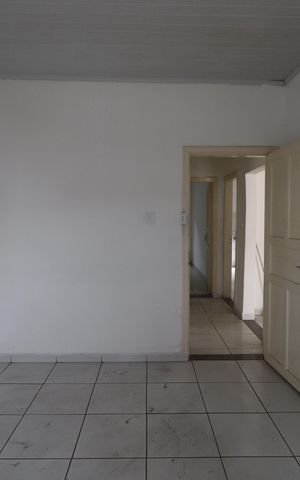 Casa para alugar com 80m², 2 quartos e 1 vagaQuarto 1