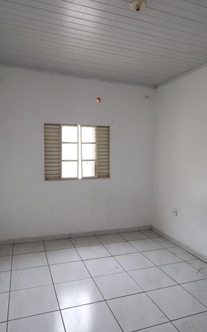 Casa para alugar com 80m², 2 quartos e 1 vagaQuarto 1