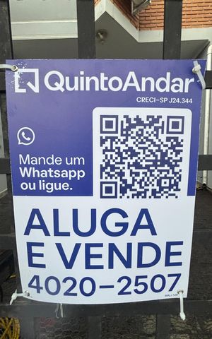 Casa à venda com 230m², 3 quartos e 5 vagas Casa à venda com 230m², 3 quartos e 5 vagasPlaca