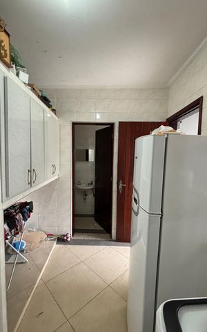 Casa à venda com 230m², 3 quartos e 5 vagas Casa à venda com 230m², 3 quartos e 5 vagasÁrea de Serviço