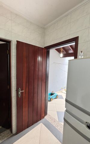 Casa à venda com 230m², 3 quartos e 5 vagas Casa à venda com 230m², 3 quartos e 5 vagasÁrea de Serviço