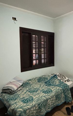 Casa à venda com 230m², 3 quartos e 5 vagas Casa à venda com 230m², 3 quartos e 5 vagasQuarto