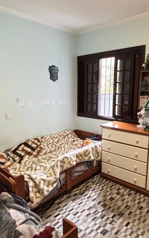 Casa à venda com 230m², 3 quartos e 5 vagas Casa à venda com 230m², 3 quartos e 5 vagasSuíte 2