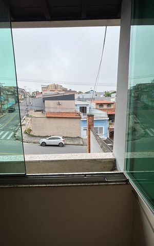 Casa à venda com 230m², 3 quartos e 5 vagas Casa à venda com 230m², 3 quartos e 5 vagasVaranda da Suíte