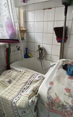 Apartamento à venda com 70m², 3 quartos e 1 vagaÁrea de Serviço