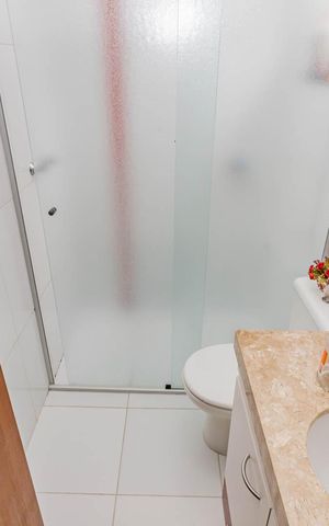 Casa à venda com 100m², 3 quartos e 2 vagasBanheiro da Suíte