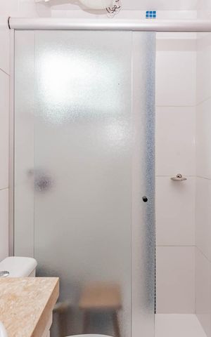 Casa à venda com 100m², 3 quartos e 2 vagasBanheiro Social