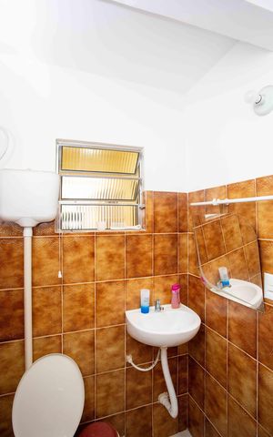 Casa à venda com 125m², 4 quartos e 2 vagasBanheiro de Serviço