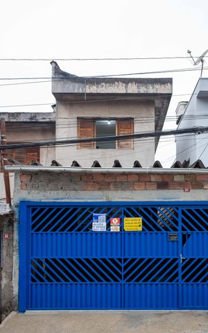 Casa à venda com 125m², 4 quartos e 2 vagasFachada