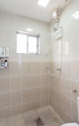 Apartamento à venda com 52m², 2 quartos e 1 vaga Apartamento à venda com 52m², 2 quartos e 1 vagaBanheiro