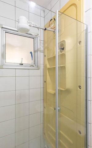 Apartamento à venda com 49m², 2 quartos e sem vaga Apartamento à venda com 49m², 2 quartos e sem vagaBanheiro