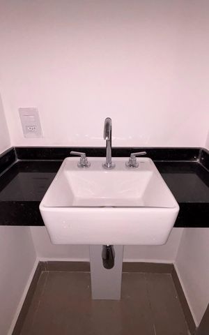 Studio para alugar com 19m², 1 quarto e sem vaga Studio para alugar com 19m², 1 quarto e sem vagaBanheiro