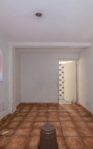 Casa à venda com 180m², 3 quartos e 2 vagas Casa à venda com 180m², 3 quartos e 2 vagasSala de Jantar