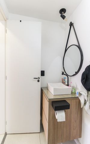Apartamento à venda com 51m², 2 quartos e 1 vaga Apartamento à venda com 51m², 2 quartos e 1 vagaBanheiro Social