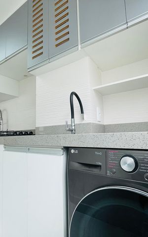 Apartamento à venda com 36m², 2 quartos e 1 vaga Apartamento à venda com 36m², 2 quartos e 1 vagaÁrea de Serviço