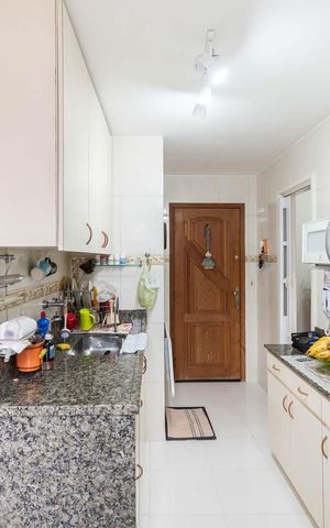 Apartamento à venda com 71m², 2 quartos e 1 vagaCozinha