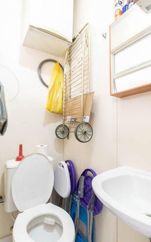 Apartamento à venda com 71m², 2 quartos e 1 vagaBanheiro de serviço
