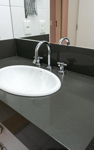 Apartamento à venda com 93m², 3 quartos e 2 vagas Apartamento à venda com 93m², 3 quartos e 2 vagasBanheiro Social