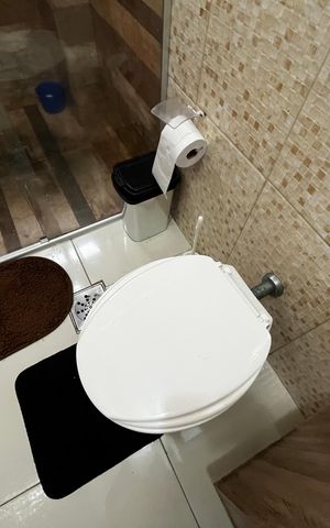 Apartamento à venda com 74m², 2 quartos e 2 vagas Apartamento à venda com 74m², 2 quartos e 2 vagasBanheiro