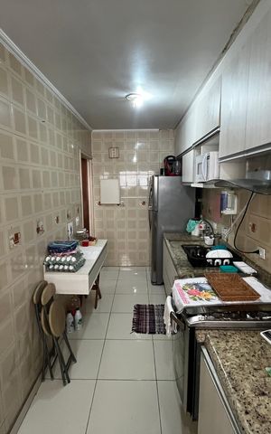Apartamento à venda com 74m², 2 quartos e 2 vagas Apartamento à venda com 74m², 2 quartos e 2 vagasCozinha