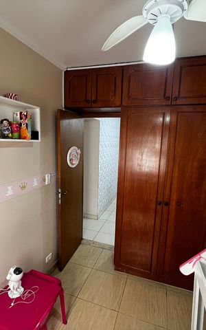 Apartamento à venda com 74m², 2 quartos e 2 vagas Apartamento à venda com 74m², 2 quartos e 2 vagasQuarto 2