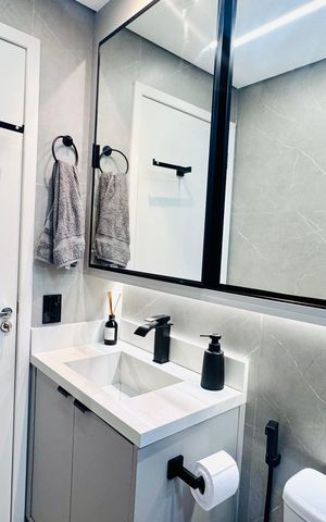Apartamento à venda com 69m², 2 quartos e 1 vaga Apartamento à venda com 69m², 2 quartos e 1 vagaBanheiro social