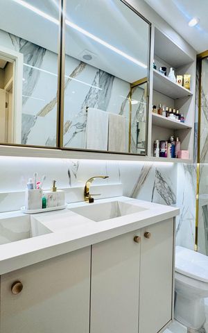 Apartamento à venda com 69m², 2 quartos e 1 vaga Apartamento à venda com 69m², 2 quartos e 1 vagaBanheiro da Suíte